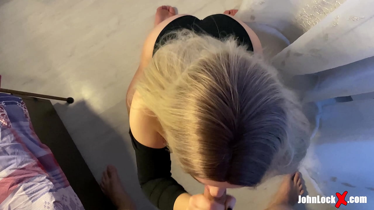 I-Redhead ifunxa uDick kunye ne-Fucking Up, ukufumana i-Cum kwi-esile yakhe